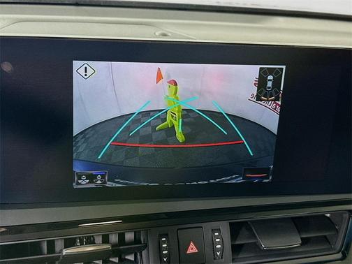 2022 Lexus ES 300h Luxury