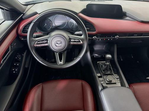 2023 Mazda Mazda3 FWD w/Premium Package