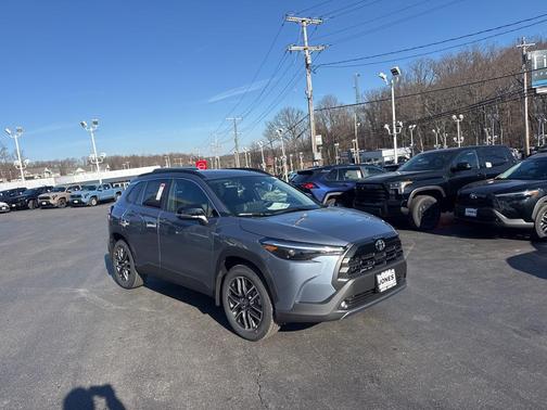 2026 Toyota Corolla Cross XLE