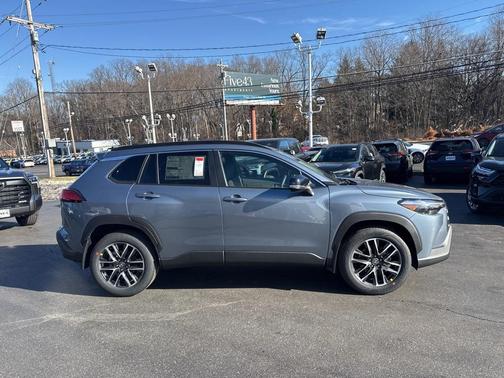 2026 Toyota Corolla Cross XLE