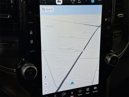 2024 RAM 2500 Laramie Crew Cab 4x4 6'4' Box