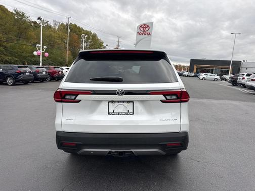 2026 Toyota Grand Highlander Platinum