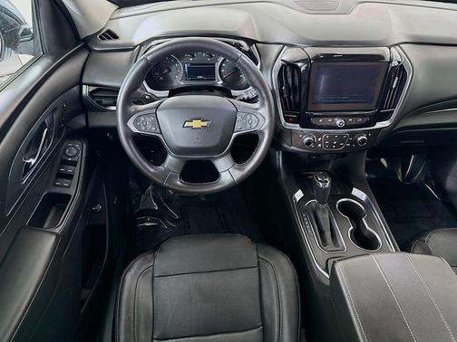Pearl 2018 Chevrolet Traverse Premier