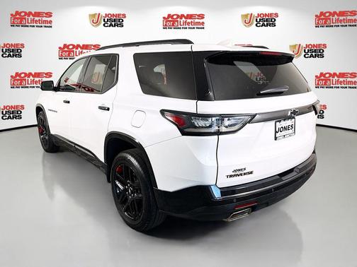 Pearl 2018 Chevrolet Traverse Premier
