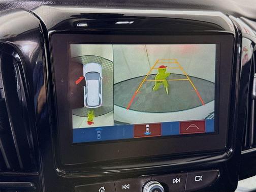 Pearl 2018 Chevrolet Traverse Premier