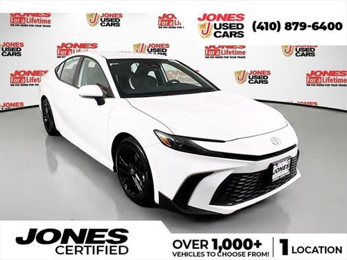 2025 Toyota Camry SE