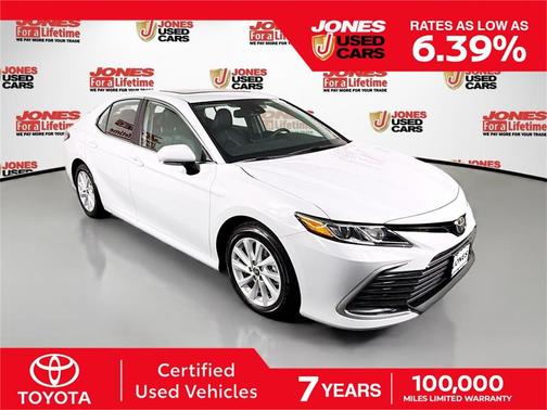 2024 Toyota Camry LE