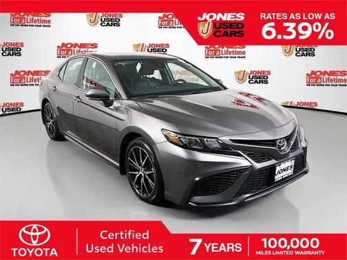 2024 Toyota Camry SE