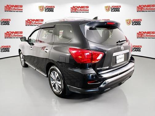 2020 Nissan Pathfinder SL 4WD