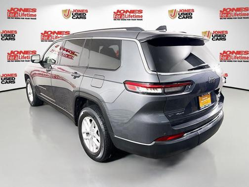 2022 Jeep Grand Cherokee L Laredo