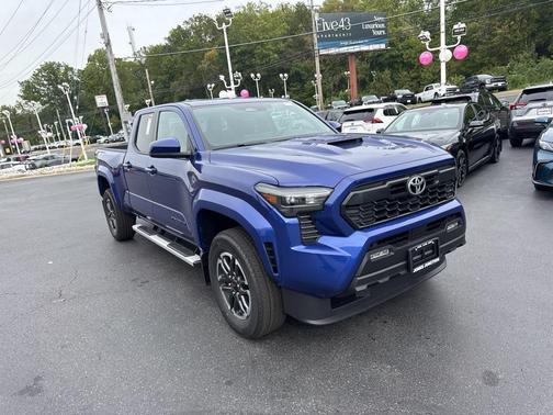2025 Toyota Tacoma TRD Sport