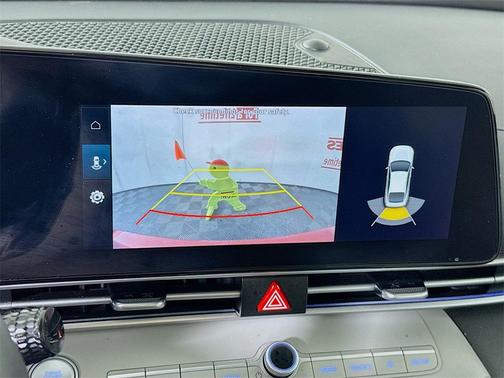 2022 Hyundai ELANTRA Limited