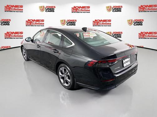 Crystal Black Pearl 2023 Honda Accord EX
