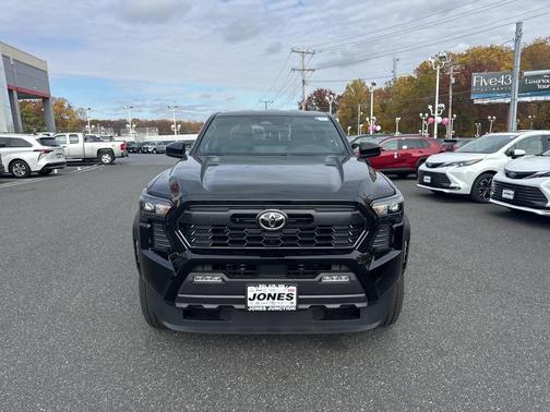 2025 Toyota Tacoma TRD Off Road