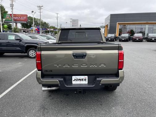 2025 Toyota Tacoma TRD Off Road