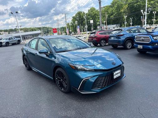 Ocean 2026 Toyota Camry SE