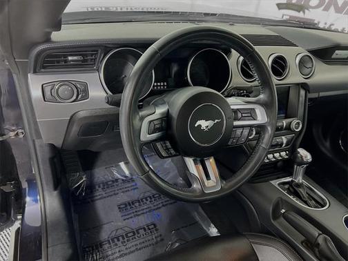 2021 Ford Mustang EcoBoost Premium