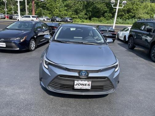 2025 Toyota Corolla Hybrid LE