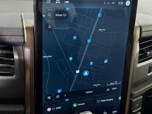 2022 Ford F-150 Lightning LARIAT