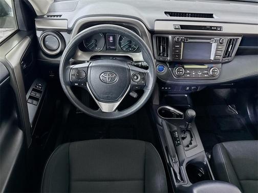 2018 Toyota RAV4 Hybrid XLE