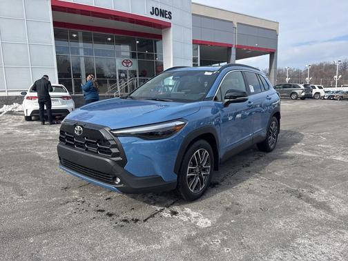 2026 Toyota Corolla Cross XLE