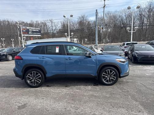 2026 Toyota Corolla Cross XLE