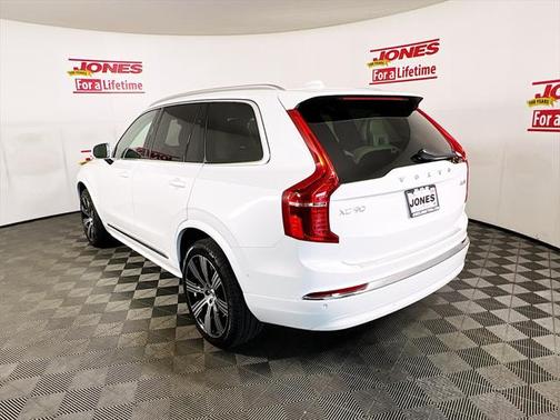 2025 Volvo XC90 B6 Plus 7-Seater