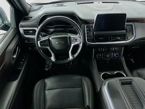 2022 Chevrolet Suburban 4WD Z71