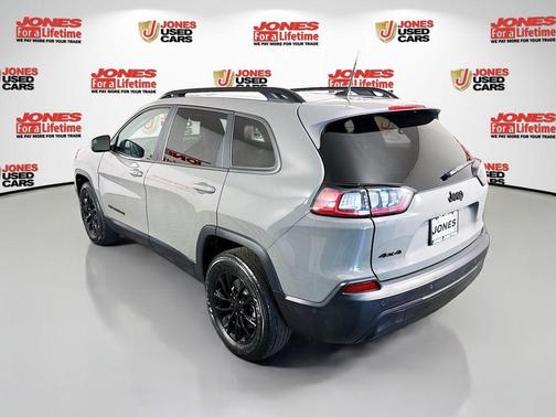 2023 Jeep Cherokee Altitude
