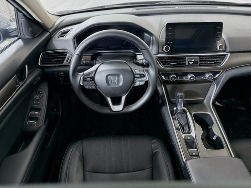 Modern Steel Metallic 2018 Honda Accord EX-L