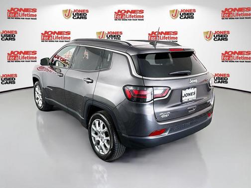Granite Crystal Metallic Clearcoat 2022 Jeep Compass Latitude Lux