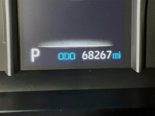 2022 Toyota Venza LE