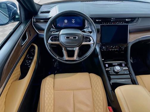 2024 Jeep Grand Cherokee L Summit