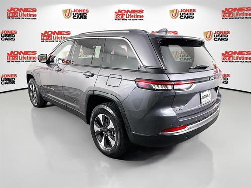 2022 Jeep Grand Cherokee 4xe Base