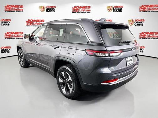 2022 Jeep Grand Cherokee 4xe Base