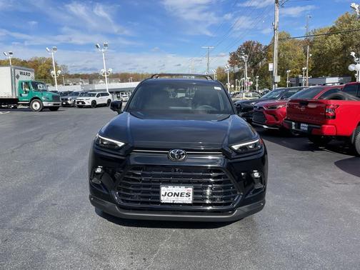 2026 Toyota Grand Highlander Hybrid Nightshade Edition