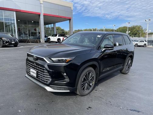 2026 Toyota Grand Highlander Hybrid Limited MAX