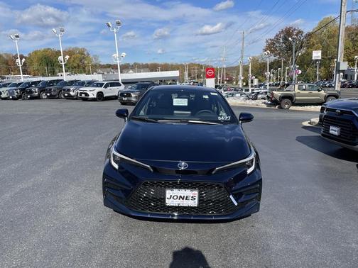 2026 Toyota Corolla Hybrid SE