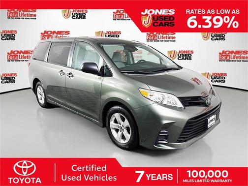 2020 Toyota Sienna SE