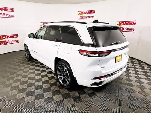 2023 Jeep Grand Cherokee 4xe Overland