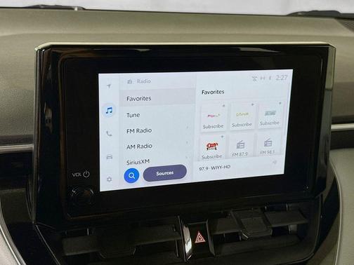 Wind Chill Pearl 2023 Toyota Corolla SE