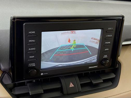 2020 Toyota RAV4 Hybrid XLE