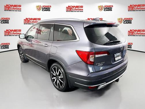 2020 Honda Pilot Touring 8-Passenger