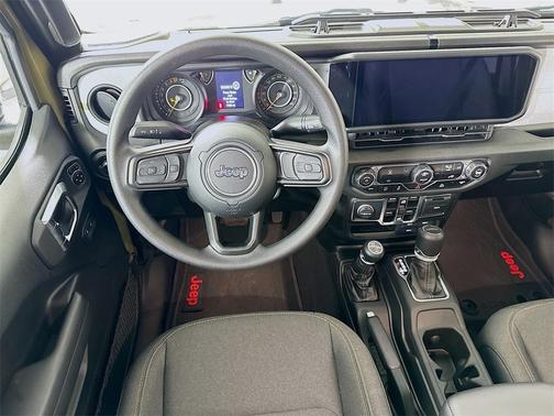2025 Jeep Gladiator Nighthawk