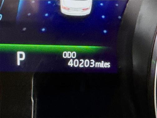 2020 Toyota Camry Hybrid XLE