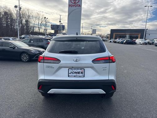 2026 Toyota Corolla Cross XLE