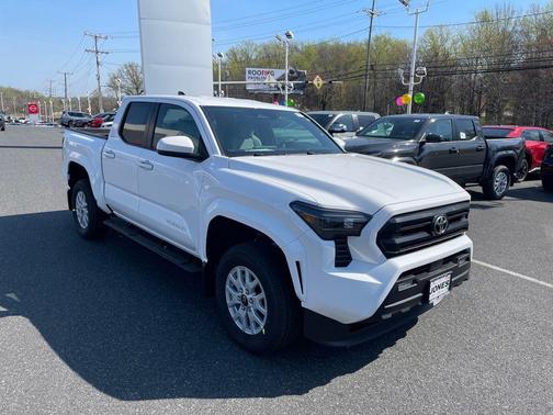 Ice 2026 Toyota Tacoma SR5