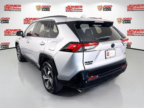 Silver Sky Metallic 2023 Toyota RAV4 Prime SE