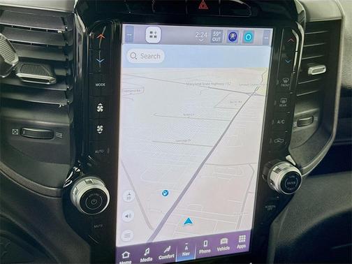 2025 RAM 2500 Tradesman Crew Cab 4x4 6'4' Box