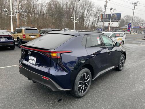 Bluprint 2026 Toyota bZ XLE